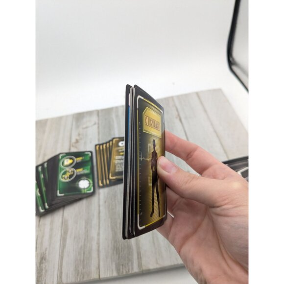 2009 Clue Spies Game Replacement Parts Cards Activity, identity, Mission, Rules - Picture 9 of 11